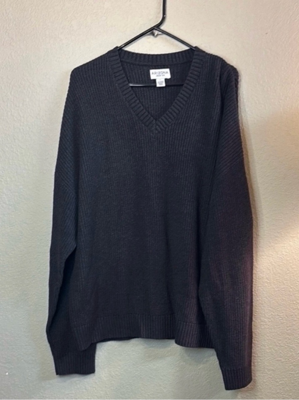 New Arizona Sweater Men’s Charcoal Black V-Neck Casual Knit Preppy Classic Sz XL
